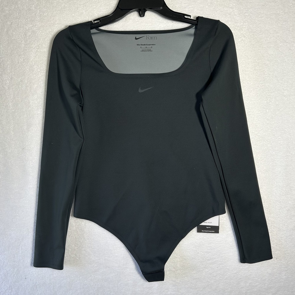 Nike Womens Size M Form Long Sleeve Black Bodysuit